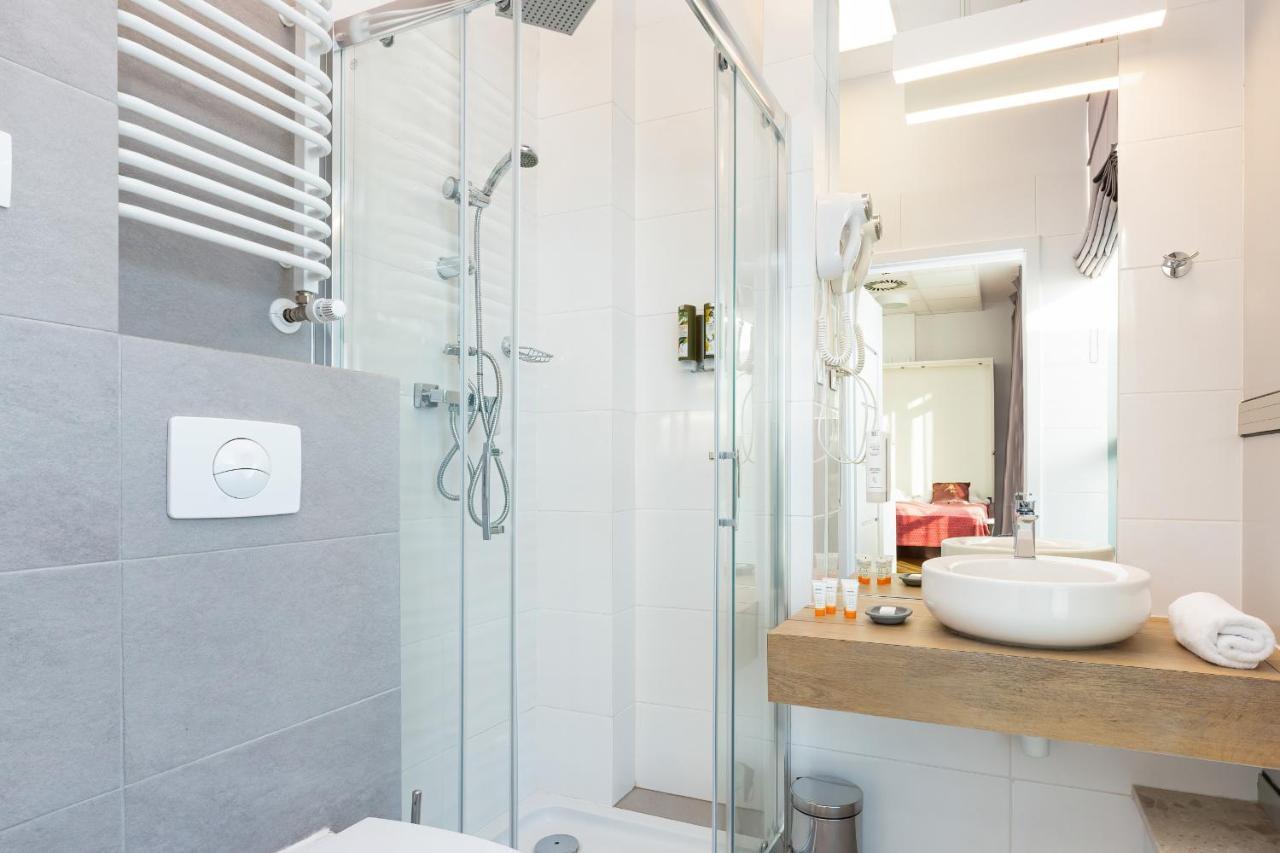 Varsovia Apartments Warsaw By Noclegi Renters المظهر الخارجي الصورة