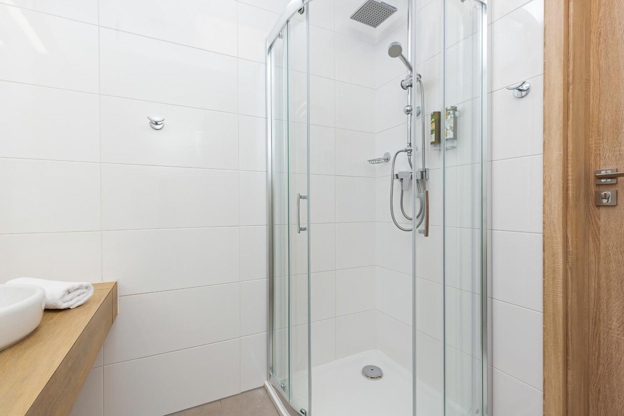 Varsovia Apartments Warsaw By Noclegi Renters المظهر الخارجي الصورة